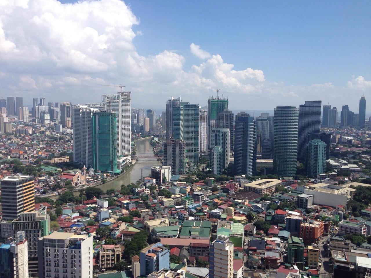 Seven Doors Aparthotels In Gramercy Makati Makati City Exterior foto