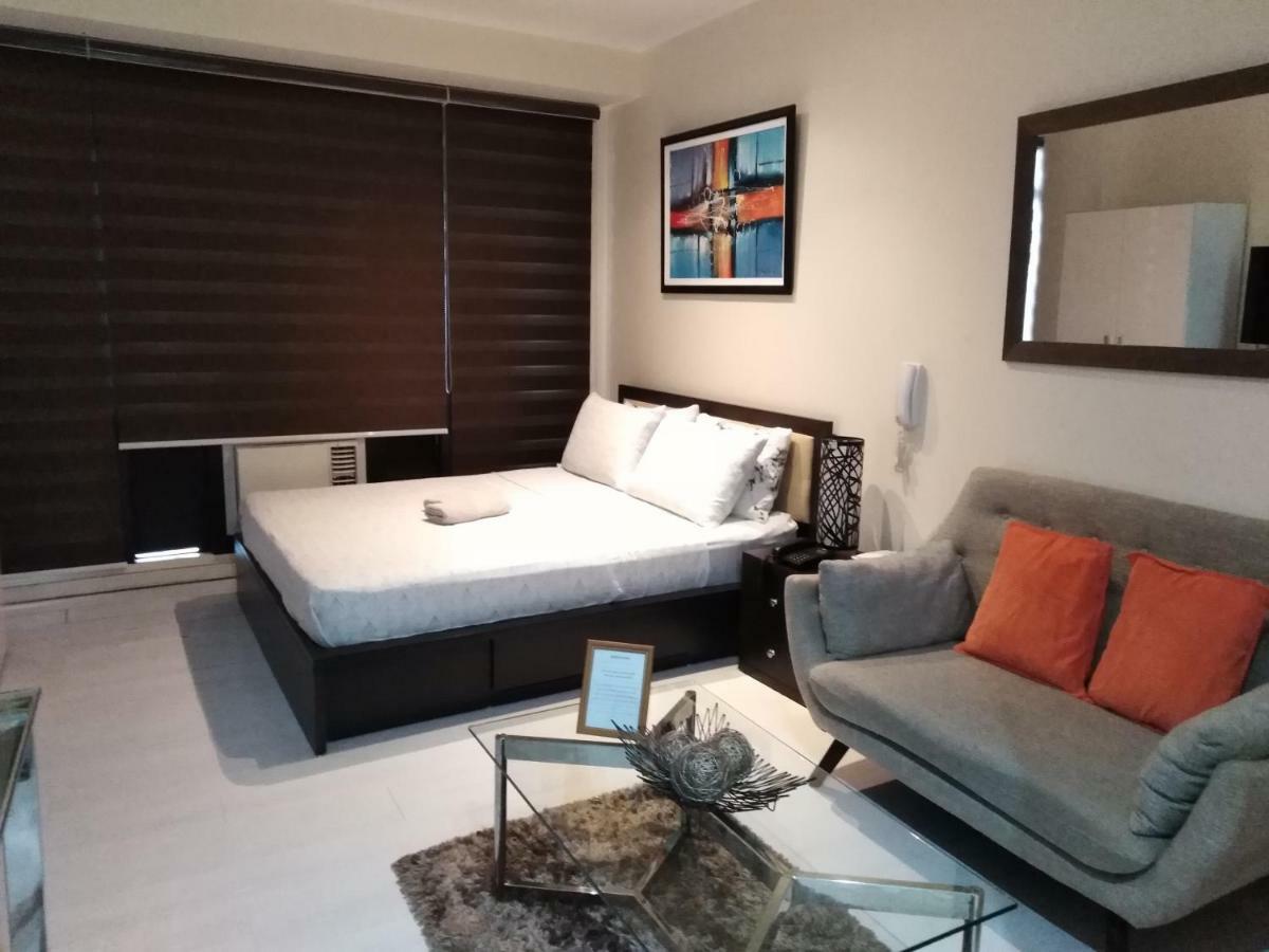 Seven Doors Aparthotels In Gramercy Makati Makati City Exterior foto